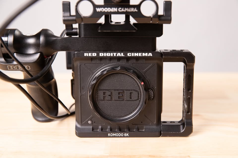RED KOMODO 6K Cinema Camera Package - Complete Kit - Image 3