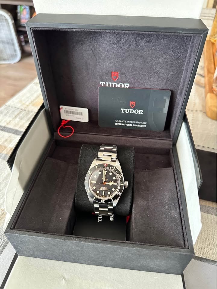 Tudor Black Bay 58 - Model 79030N, Full Set - Image 3